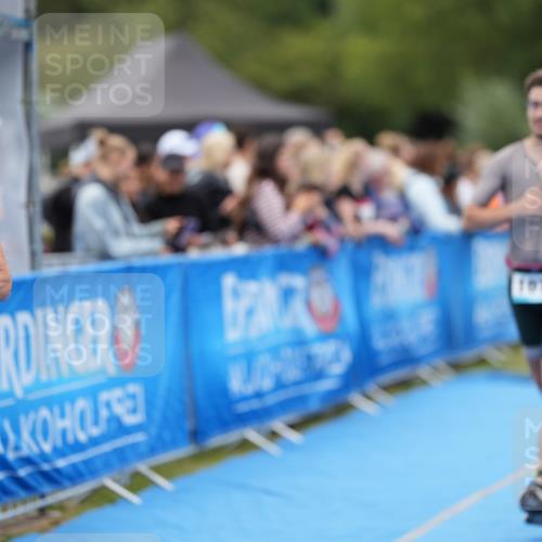 30.08.2026 - Elbe Triathlon Hamburg LAZAROV Photography http://msf.ph/oto/10027802 30.08.2026 11:18:57 Ziel 766, 1070 meine-sportfotos.de