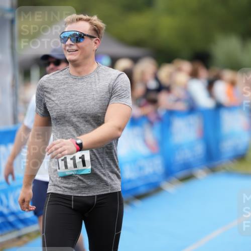 30.08.2026 - Elbe Triathlon Hamburg LAZAROV Photography http://msf.ph/oto/10027830 30.08.2026 11:19:42 Ziel 667, 704, 1091, 1108, 1111 meine-sportfotos.de