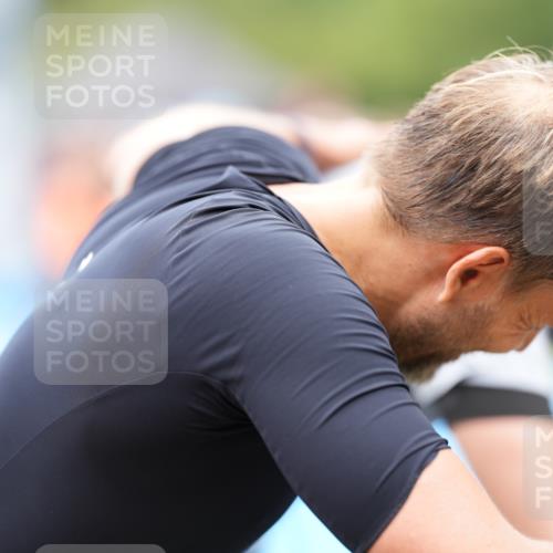 30.08.2026 - Elbe Triathlon Hamburg LAZAROV Photography http://msf.ph/oto/10027860 30.08.2026 11:20:40 Ziel 886, 1059, 1101 meine-sportfotos.de