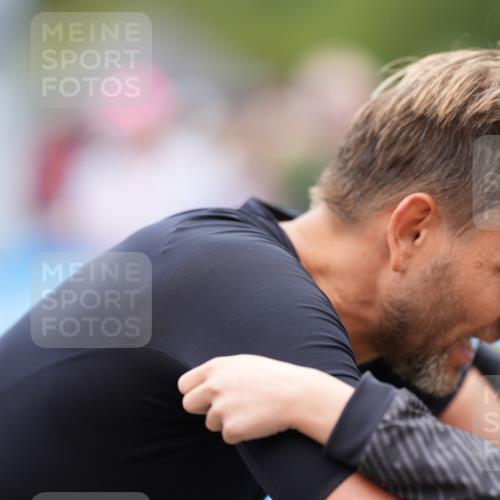 30.08.2026 - Elbe Triathlon Hamburg LAZAROV Photography http://msf.ph/oto/10027866 30.08.2026 11:20:57 Ziel 443, 735, 774, 1100, 1212, 1225 meine-sportfotos.de