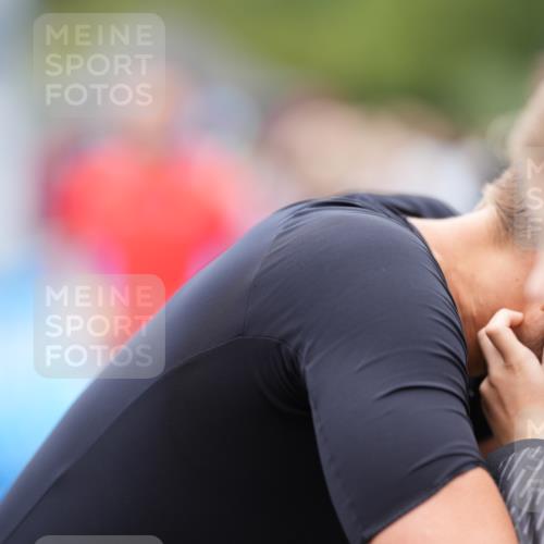 30.08.2026 - Elbe Triathlon Hamburg LAZAROV Photography http://msf.ph/oto/10027875 30.08.2026 11:21:04 Ziel 735, 1100, 1212, 1225, 1276 meine-sportfotos.de