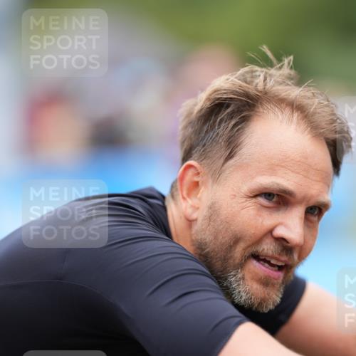 30.08.2026 - Elbe Triathlon Hamburg LAZAROV Photography http://msf.ph/oto/10027880 30.08.2026 11:21:12 Ziel 999, 1017, 1276 meine-sportfotos.de