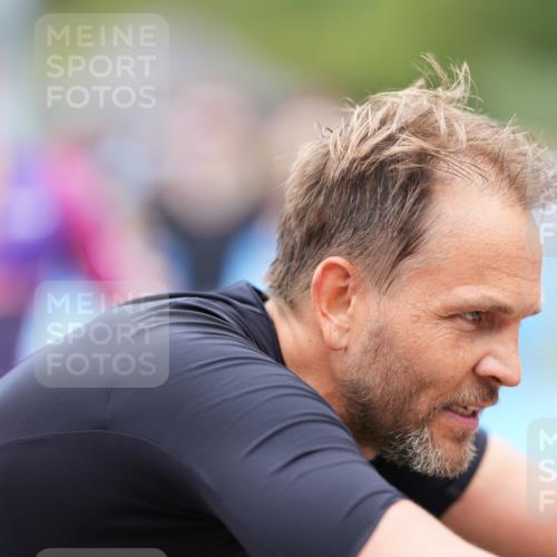 30.08.2026 - Elbe Triathlon Hamburg LAZAROV Photography http://msf.ph/oto/10027883 30.08.2026 11:21:15 Ziel 999, 1017, 1276 meine-sportfotos.de