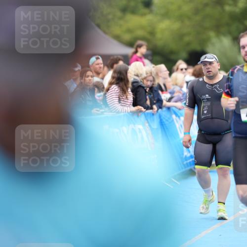 30.08.2026 - Elbe Triathlon Hamburg LAZAROV Photography http://msf.ph/oto/10027898 30.08.2026 11:21:45 Ziel 283, 400, 540, 561, 991 meine-sportfotos.de