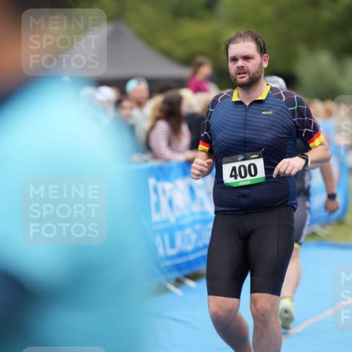 30.08.2026 - Elbe Triathlon Hamburg LAZAROV Photography http://msf.ph/oto/10027900 30.08.2026 11:21:46 Ziel 283, 400, 561, 585, 991 meine-sportfotos.de