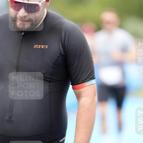 30.08.2026 - Elbe Triathlon Hamburg LAZAROV Photography http://msf.ph/oto/10027915 30.08.2026 11:22:07 Ziel 703, 1113 meine-sportfotos.de