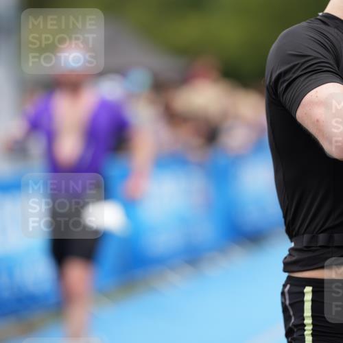 30.08.2026 - Elbe Triathlon Hamburg LAZAROV Photography http://msf.ph/oto/10027918 30.08.2026 11:22:25 Ziel 589, 1009, 1035, 1069 meine-sportfotos.de
