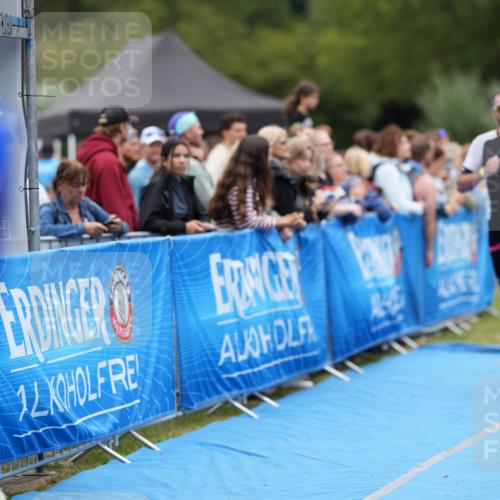 30.08.2026 - Elbe Triathlon Hamburg LAZAROV Photography http://msf.ph/oto/10027933 30.08.2026 11:22:47 Ziel 455, 1210 meine-sportfotos.de