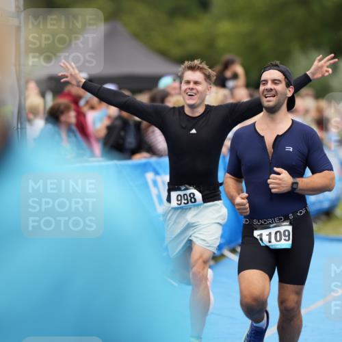 30.08.2026 - Elbe Triathlon Hamburg LAZAROV Photography http://msf.ph/oto/10027946 30.08.2026 11:23:28 Ziel 403, 404, 693, 998, 1023, 1109 meine-sportfotos.de