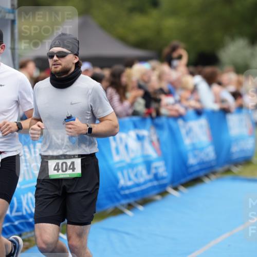 30.08.2026 - Elbe Triathlon Hamburg LAZAROV Photography http://msf.ph/oto/10027950 30.08.2026 11:23:32 Ziel 403, 404, 998, 1023, 1109, 1232 meine-sportfotos.de