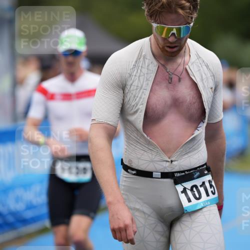 30.08.2026 - Elbe Triathlon Hamburg LAZAROV Photography http://msf.ph/oto/10027961 30.08.2026 11:23:50 Ziel 988, 1006, 1015, 1104, 1138 meine-sportfotos.de