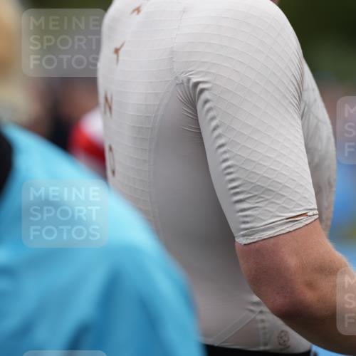30.08.2026 - Elbe Triathlon Hamburg LAZAROV Photography http://msf.ph/oto/10027965 30.08.2026 11:23:54 Ziel 472, 988, 1006, 1104, 1138 meine-sportfotos.de