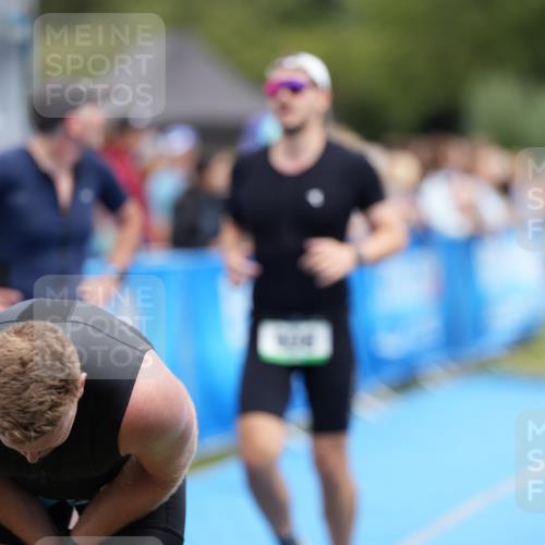 30.08.2026 - Elbe Triathlon Hamburg LAZAROV Photography http://msf.ph/oto/10027984 30.08.2026 11:24:21 Ziel 608, 674, 734, 1022, 1073 meine-sportfotos.de