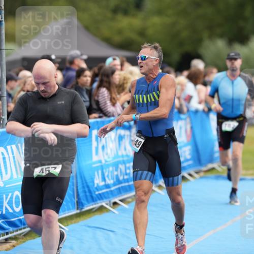 30.08.2026 - Elbe Triathlon Hamburg LAZAROV Photography http://msf.ph/oto/10028052 30.08.2026 11:26:35 Ziel 457, 514, 782, 1249 meine-sportfotos.de
