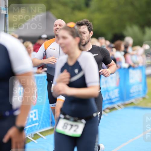 30.08.2026 - Elbe Triathlon Hamburg LAZAROV Photography http://msf.ph/oto/10028116 30.08.2026 11:28:33 Ziel 715, 866, 872, 1206, 1233 meine-sportfotos.de
