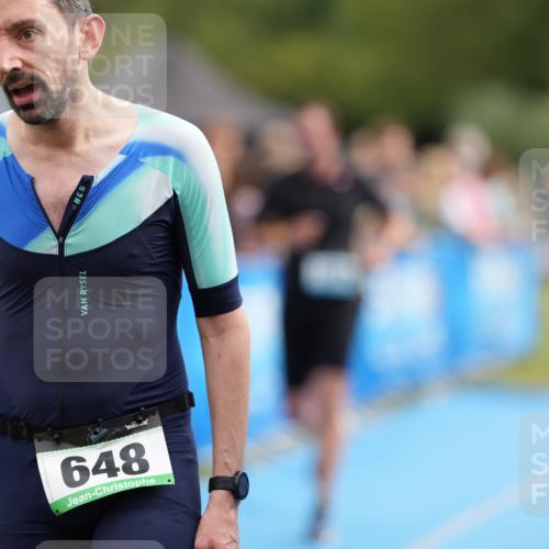 30.08.2026 - Elbe Triathlon Hamburg LAZAROV Photography http://msf.ph/oto/10028136 30.08.2026 11:29:31 Ziel 749, 1078, 1183 meine-sportfotos.de