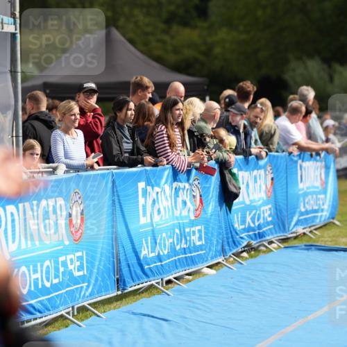 30.08.2026 - Elbe Triathlon Hamburg LAZAROV Photography http://msf.ph/oto/10028141 30.08.2026 11:29:38 Ziel 635, 659, 1183 meine-sportfotos.de