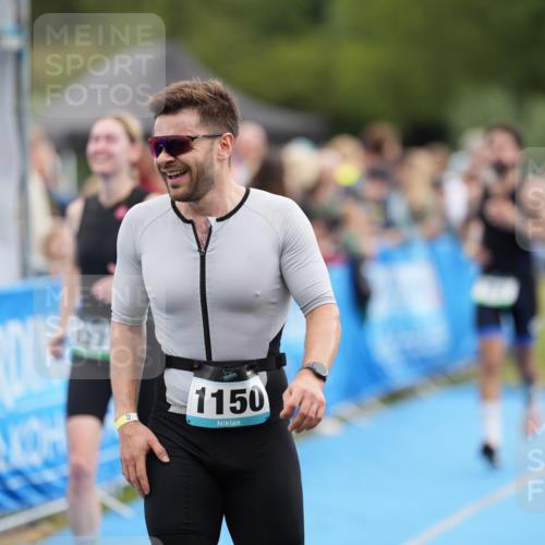 30.08.2026 - Elbe Triathlon Hamburg LAZAROV Photography http://msf.ph/oto/10028170 30.08.2026 11:30:37 Ziel 714, 827, 1012, 1150, 1152 meine-sportfotos.de