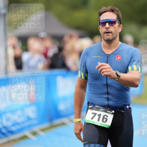 30.08.2026 - Elbe Triathlon Hamburg LAZAROV Photography http://msf.ph/oto/10028213 30.08.2026 11:32:21 Ziel 716, 729, 1026, 1369, 1438 meine-sportfotos.de
