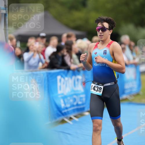 30.08.2026 - Elbe Triathlon Hamburg LAZAROV Photography http://msf.ph/oto/10028217 30.08.2026 11:32:23 Ziel 1222, 1369, 1438 meine-sportfotos.de