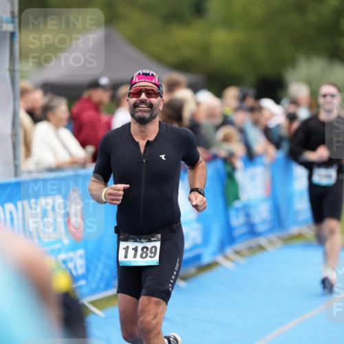 30.08.2026 - Elbe Triathlon Hamburg LAZAROV Photography http://msf.ph/oto/10028224 30.08.2026 11:32:34 Ziel 509, 690, 1051, 1086, 1189, 1222 meine-sportfotos.de