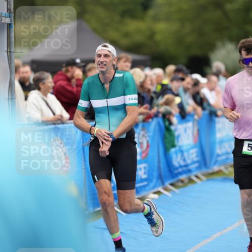 30.08.2026 - Elbe Triathlon Hamburg LAZAROV Photography http://msf.ph/oto/10028228 30.08.2026 11:32:39 Ziel 509, 604, 690, 1051, 1086 meine-sportfotos.de