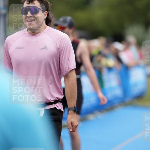 30.08.2026 - Elbe Triathlon Hamburg LAZAROV Photography http://msf.ph/oto/10028233 30.08.2026 11:32:42 Ziel 509, 604, 690, 1051 meine-sportfotos.de