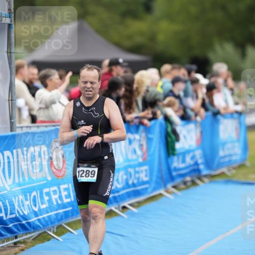 30.08.2026 - Elbe Triathlon Hamburg LAZAROV Photography http://msf.ph/oto/10028247 30.08.2026 11:33:41 Ziel 1289 meine-sportfotos.de