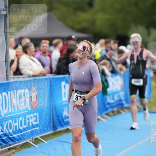 30.08.2026 - Elbe Triathlon Hamburg LAZAROV Photography http://msf.ph/oto/10028250 30.08.2026 11:33:55 Ziel 680, 863, 870, 1452 meine-sportfotos.de