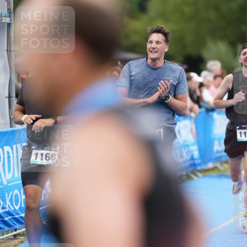 30.08.2026 - Elbe Triathlon Hamburg LAZAROV Photography http://msf.ph/oto/10028258 30.08.2026 11:34:05 Ziel 1166, 1180, 1234, 1452 meine-sportfotos.de