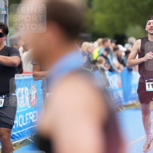 30.08.2026 - Elbe Triathlon Hamburg LAZAROV Photography http://msf.ph/oto/10028260 30.08.2026 11:34:05 Ziel 1166, 1180, 1234, 1452 meine-sportfotos.de