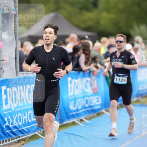 30.08.2026 - Elbe Triathlon Hamburg LAZAROV Photography http://msf.ph/oto/10028283 30.08.2026 11:34:52 Ziel 578, 1034, 1090, 1129, 1157 meine-sportfotos.de