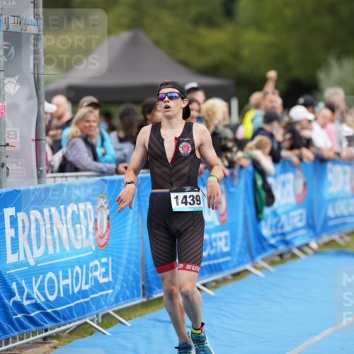 30.08.2026 - Elbe Triathlon Hamburg LAZAROV Photography http://msf.ph/oto/10028325 30.08.2026 11:35:59 Ziel 1139, 1168, 1295, 1439 meine-sportfotos.de