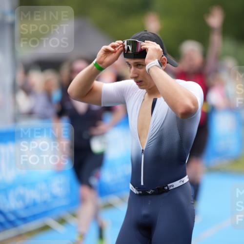 30.08.2026 - Elbe Triathlon Hamburg LAZAROV Photography http://msf.ph/oto/10028373 30.08.2026 11:37:55 Ziel 696, 726, 757, 759, 1298, 1374 meine-sportfotos.de