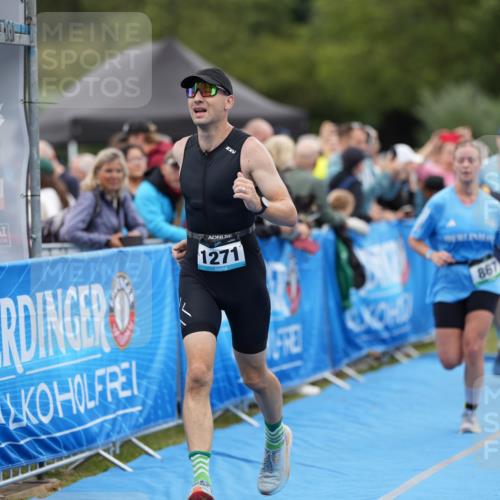 30.08.2026 - Elbe Triathlon Hamburg LAZAROV Photography http://msf.ph/oto/10028394 30.08.2026 11:38:38 Ziel 867, 1226, 1253, 1271, 1300, 1354, 1444 meine-sportfotos.de