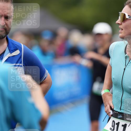 30.08.2026 - Elbe Triathlon Hamburg LAZAROV Photography http://msf.ph/oto/10028438 30.08.2026 11:41:06 Ziel 845, 920, 1302 meine-sportfotos.de