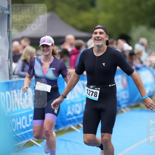 30.08.2026 - Elbe Triathlon Hamburg LAZAROV Photography http://msf.ph/oto/10028440 30.08.2026 11:41:24 Ziel 806, 1202, 1278 meine-sportfotos.de