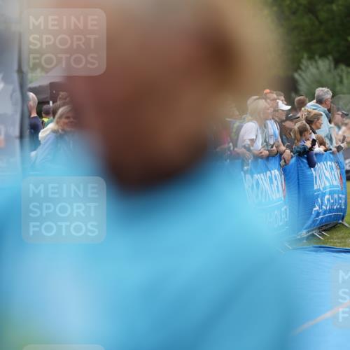 30.08.2026 - Elbe Triathlon Hamburg LAZAROV Photography http://msf.ph/oto/10028471 30.08.2026 11:42:36 Ziel 1142, 1195 meine-sportfotos.de