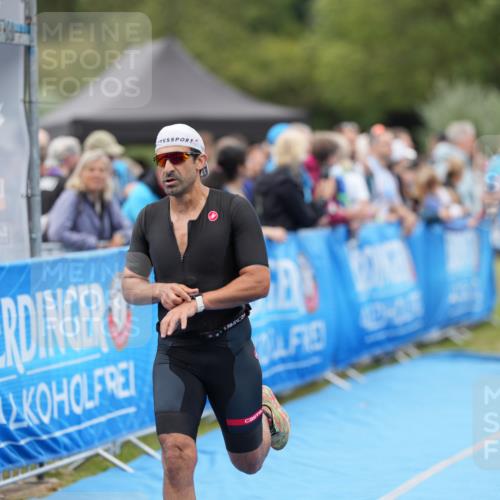 30.08.2026 - Elbe Triathlon Hamburg LAZAROV Photography http://msf.ph/oto/10028475 30.08.2026 11:42:53 Ziel 1238, 1257, 1303, 1325 meine-sportfotos.de
