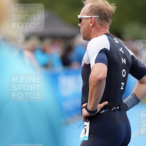 30.08.2026 - Elbe Triathlon Hamburg LAZAROV Photography http://msf.ph/oto/10028494 30.08.2026 11:43:20 Ziel 1242, 1255, 1390 meine-sportfotos.de
