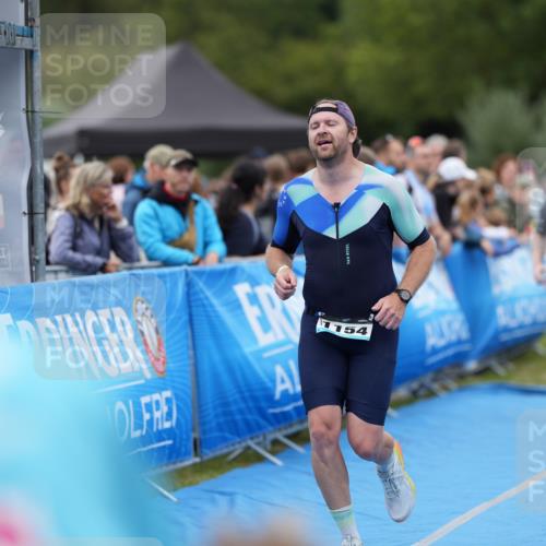 30.08.2026 - Elbe Triathlon Hamburg LAZAROV Photography http://msf.ph/oto/10028528 30.08.2026 11:44:35 Ziel 395, 862, 1154, 1161, 1384 meine-sportfotos.de
