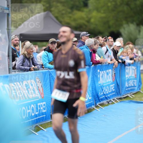 30.08.2026 - Elbe Triathlon Hamburg LAZAROV Photography http://msf.ph/oto/10028562 30.08.2026 11:46:31 Ziel 1135 meine-sportfotos.de