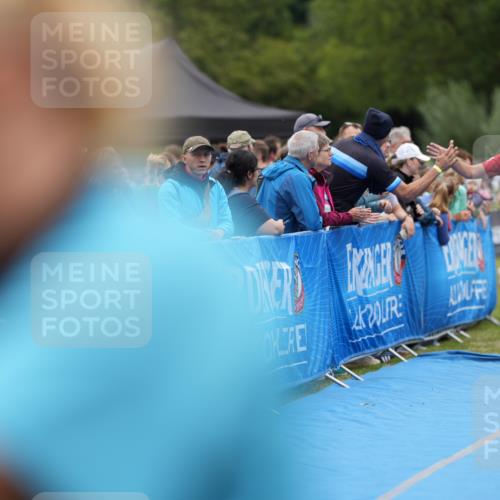 30.08.2026 - Elbe Triathlon Hamburg LAZAROV Photography http://msf.ph/oto/10028567 30.08.2026 11:47:00 Ziel 737, 788, 1294, 1445 meine-sportfotos.de