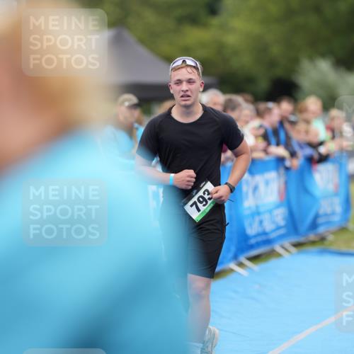 30.08.2026 - Elbe Triathlon Hamburg LAZAROV Photography http://msf.ph/oto/10028607 30.08.2026 11:48:46 Ziel 793, 1087 meine-sportfotos.de