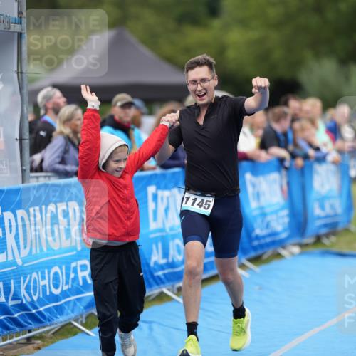 30.08.2026 - Elbe Triathlon Hamburg LAZAROV Photography http://msf.ph/oto/10028618 30.08.2026 11:49:29 Ziel 1145, 1252, 1363 meine-sportfotos.de