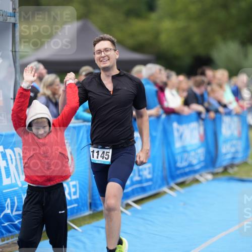 30.08.2026 - Elbe Triathlon Hamburg LAZAROV Photography http://msf.ph/oto/10028619 30.08.2026 11:49:29 Ziel 1145, 1252, 1363 meine-sportfotos.de