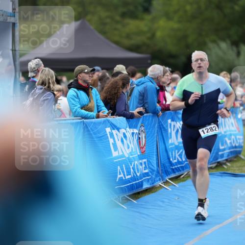 30.08.2026 - Elbe Triathlon Hamburg LAZAROV Photography http://msf.ph/oto/10028641 30.08.2026 11:50:29 Ziel 686, 855, 912, 958, 1282 meine-sportfotos.de