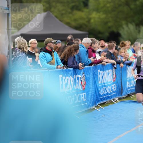 30.08.2026 - Elbe Triathlon Hamburg LAZAROV Photography http://msf.ph/oto/10028658 30.08.2026 11:51:07 Ziel 833, 1293 meine-sportfotos.de