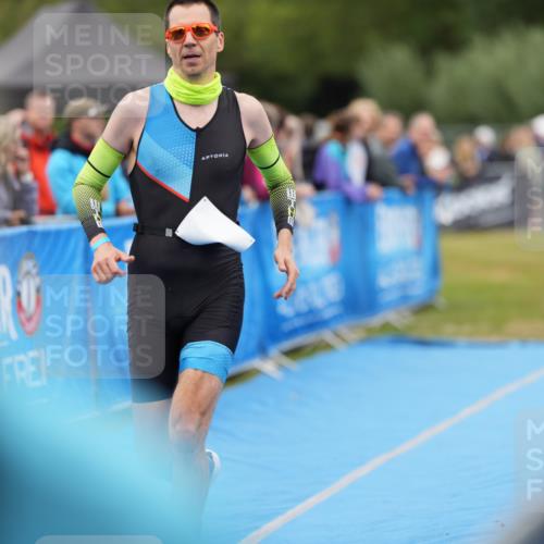 30.08.2026 - Elbe Triathlon Hamburg LAZAROV Photography http://msf.ph/oto/10028721 30.08.2026 11:53:44 Ziel 838, 1291 meine-sportfotos.de