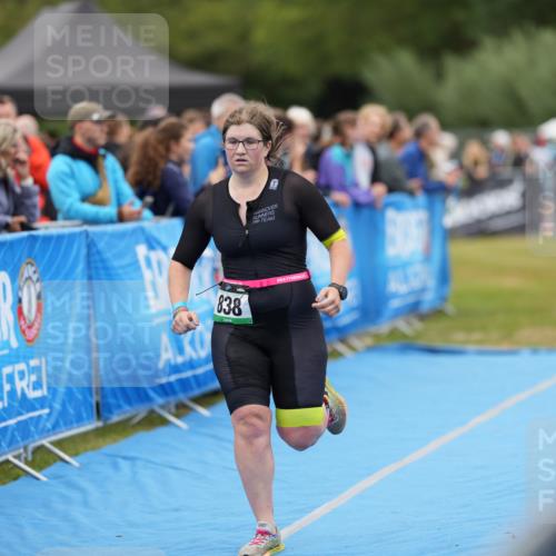30.08.2026 - Elbe Triathlon Hamburg LAZAROV Photography http://msf.ph/oto/10028722 30.08.2026 11:53:52 Ziel 838, 1284 meine-sportfotos.de